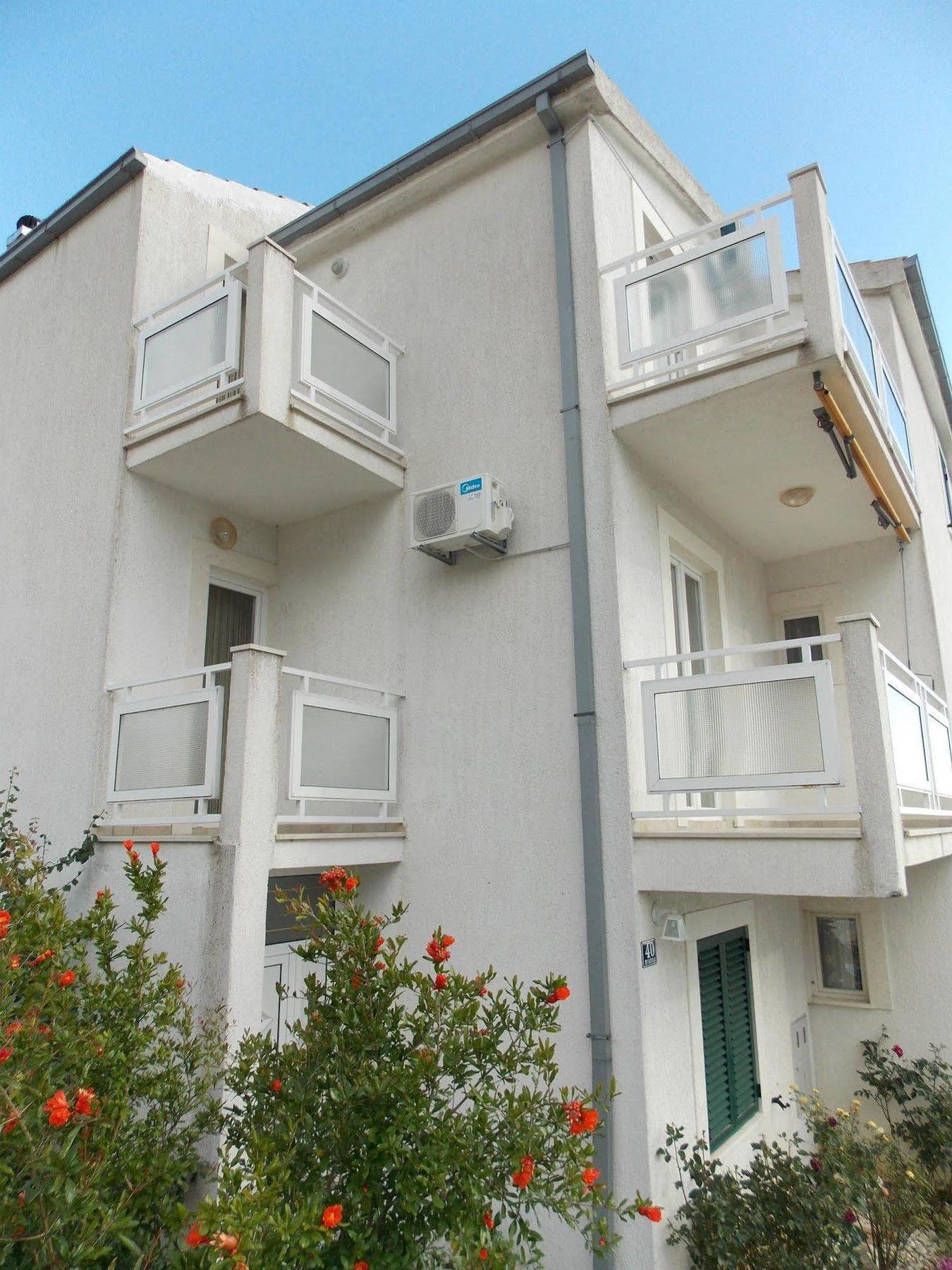 Apartments Bandalo Podstrana Exterior photo